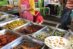 Kedai Makan di Kampung Bukit Baharu, Malaysia