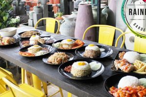 Kedai Makan di Permatang Kuching, Malaysia