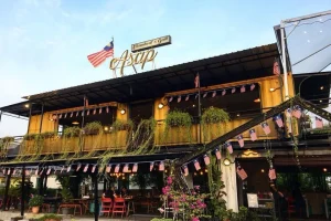Kedai Makan di Puchong, Malaysia