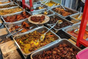 Kedai Makan di Tapah Road, Malaysia